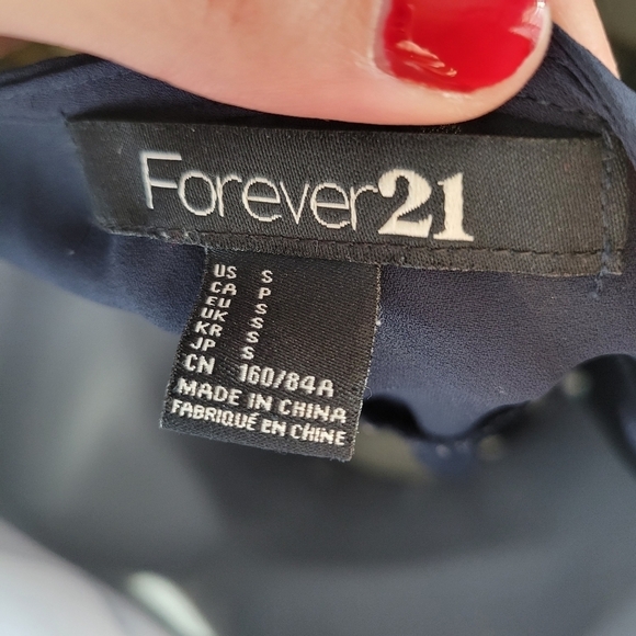 Forever21 Navy Blue Long Sleeve Blouse Chiffon Keyhole Button Front Small Dressy - Picture 5 of 6